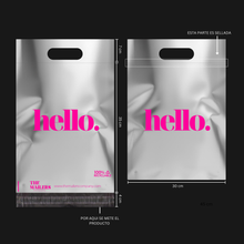 Cargar imagen en el visor de la galería, 30cm x 35cm Bolsa con Agarradera "Hello- Plateada Rosa Premium" (100 Piezas)