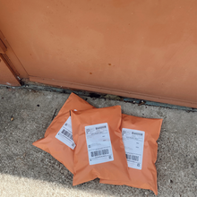 Cargar imagen en el visor de la galería, Bolsa de envío 25x33 cm | Naranja – Pack 100 piezas