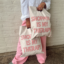 Cargar imagen en el visor de la galería, 35cm x 45cm Shopping is my Therapy (100 Piezas)