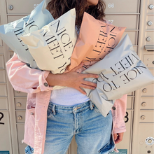 Cargar imagen en el visor de la galería, Bolsa de envío 25x33 cm | Nice to meet you Mix – Pack 100 piezas