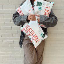 Cargar imagen en el visor de la galería, 25cm x 33cm "Navidad North Pole" (100 Piezas)