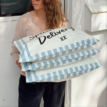 Cargar imagen en el visor de la galería, Bolsa de envío 35x48 cm | Special Delivery – Pack 100 piezas