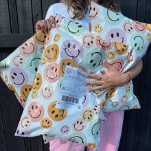 Cargar imagen en el visor de la galería, 35cm x 48cm Bolsa "Happy Faces" (100 Piezas)