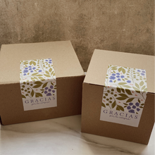 Cargar imagen en el visor de la galería, Stickers para cajas 8x 18 cm | Purple Flowers