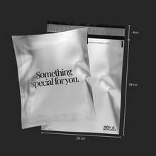 Cargar imagen en el visor de la galería, Bolsa de envío premium 25x33 cm | Something Special For you  – Pack 100 piezas
