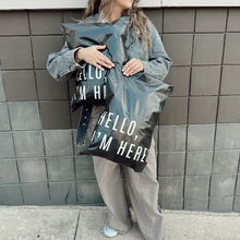 Cargar imagen en el visor de la galería, 35cm x 48cm Bolsa &quot;Hello, Im Here Black&quot; (100 Piezas)
