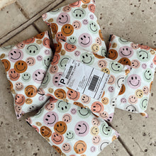 Cargar imagen en el visor de la galería, Bolsa de envío 25x33 cm | Happy Faces  – Pack 100 piezas
