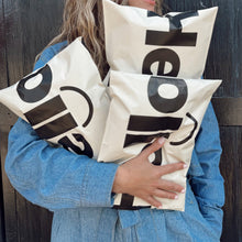 Cargar imagen en el visor de la galería, 25cm x 33cm Bolsa &quot;Hello&quot; (100 Piezas)
