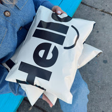 Cargar imagen en el visor de la galería, 25cm x 33cm Bolsa &quot;Hello&quot; (100 Piezas)
