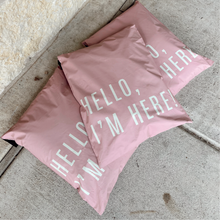 Cargar imagen en el visor de la galería, 25cm x 33cm Bolsa &quot;Hello, Im Here Pink&quot; (100 Piezas)
